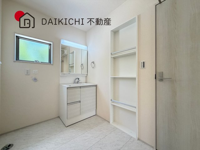 【独立洗面台】 | 久喜吉羽第5　新築戸建　全8棟　8号棟