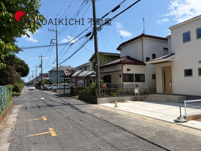 【前面道路含む現地写真】 | 久喜吉羽第5　新築戸建　全8棟　8号棟