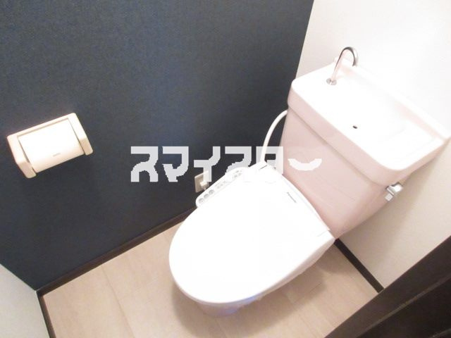 青梅市谷野のアパートのトイレ