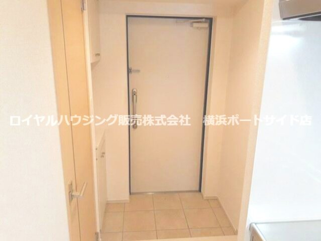 【玄関】