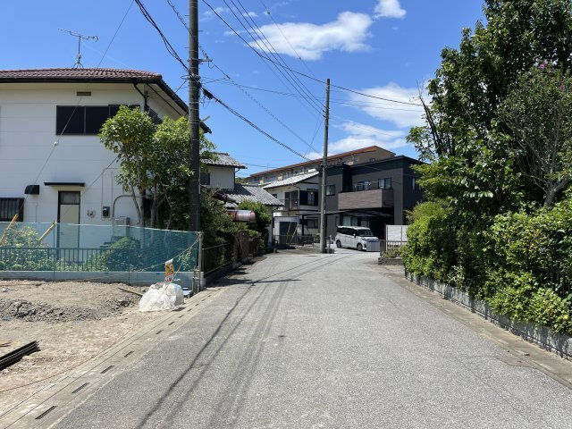 【前面道路含む現地写真】 | LIGARE KIS 久喜市桜田6期　新築戸建　全1棟　1号棟