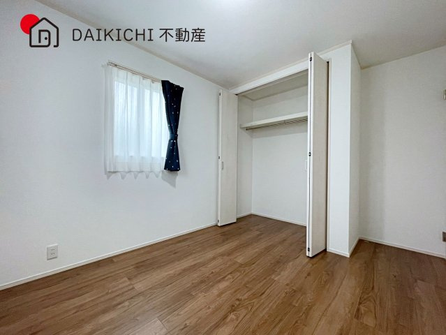 【洋室】 | 久喜市上内　中古戸建