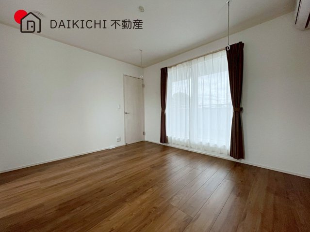 【洋室】 | 久喜市上内　中古戸建