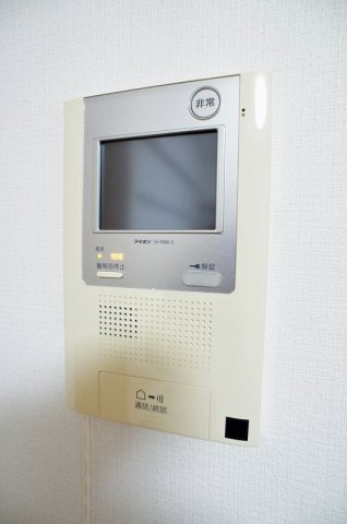 スカイコート神楽坂弐番館のセキュリティ|TVインターホン