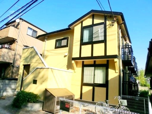 千葉市中央区千葉寺町のアパートの外観