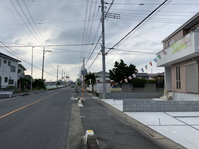 【前面道路含む現地写真】 | 久喜市久喜東10期　GRAFARE　DESIGN　新築戸建　全13棟　9号棟