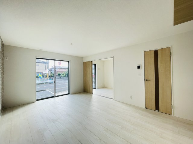 【居間・リビング】 | 久喜市久喜東10期　GRAFARE　DESIGN　新築戸建　全13棟　9号棟