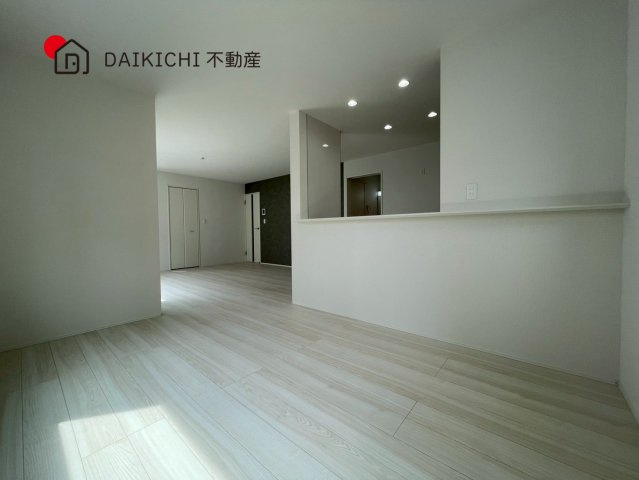 【居間・リビング】 | 久喜市久喜東10期　GRAFARE　DESIGN　新築戸建　全13棟　3号棟