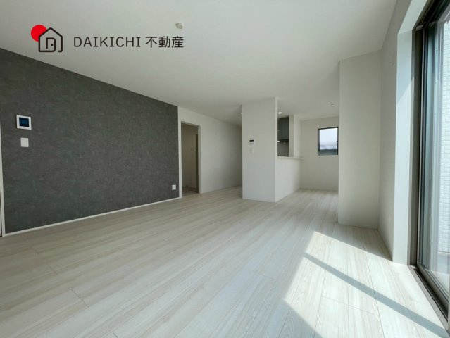 【居間・リビング】 | 久喜市久喜東10期　GRAFARE　DESIGN　新築戸建　全13棟　3号棟