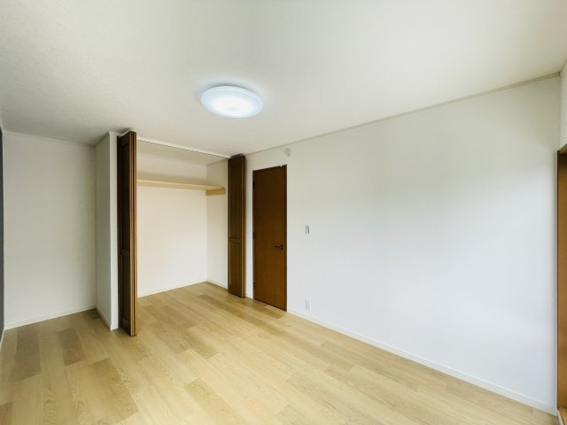 【寝室】 | 久喜市菖蒲町菖蒲　中古戸建　
