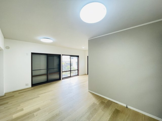 【居間・リビング】 | 久喜市菖蒲町菖蒲　中古戸建　