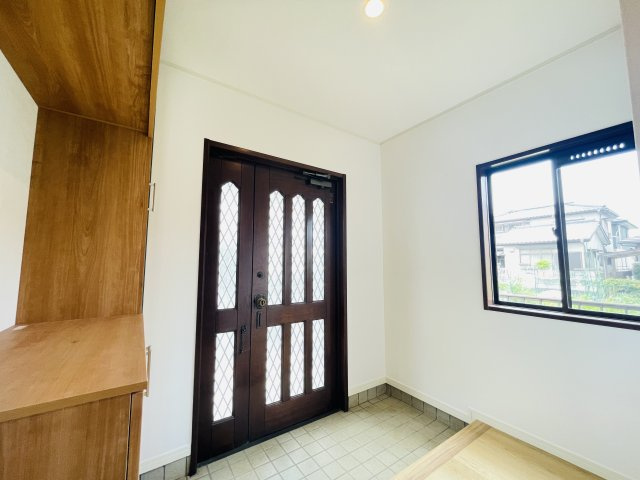 【玄関】 | 久喜市菖蒲町菖蒲　中古戸建　
