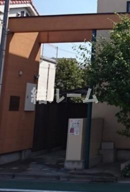 板橋区常盤台１丁目のアパートのエントランス