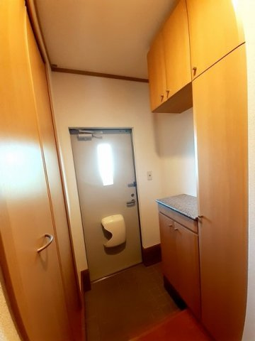 リフティ白水の玄関