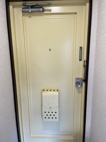 カーナヒルズの玄関