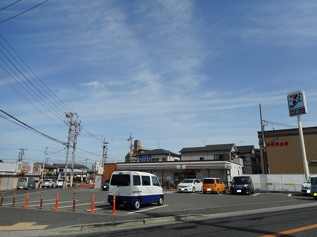 マリン・ハイムⅠの周辺|セブンイレブン江井島駅前店まで400m