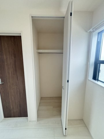Ｓｕｍａｉ-ｔｏ清瀬市下宿０３の収納
