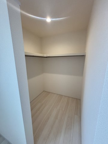 Ｓｕｍａｉ-ｔｏ清瀬市下宿０３の収納