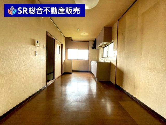 菱江5丁目中古戸建の居間・リビング|ご家族でゆったりくつろげる空間です！
