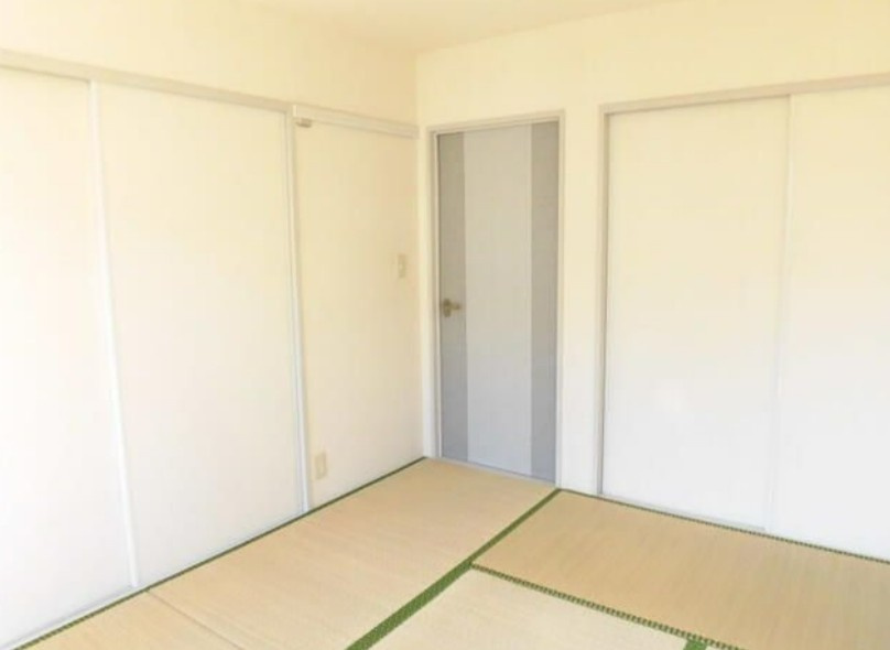 ディアス　ミヨシの寝室