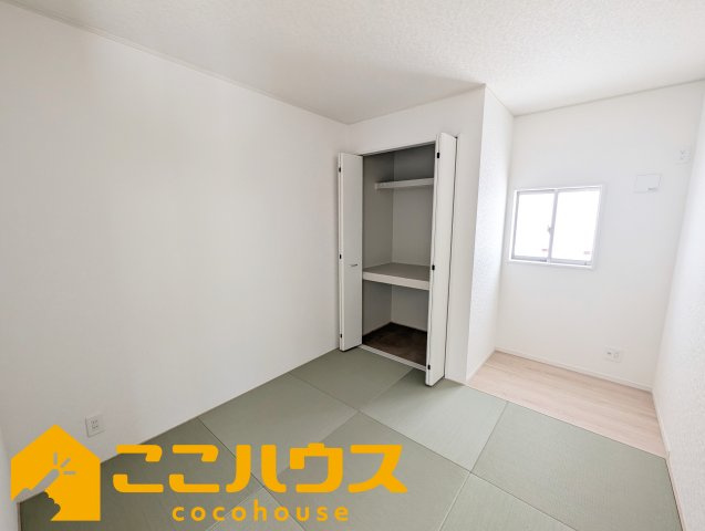南城市玉城愛地第1　クレイドルガーデン　新築戸建て　全5棟　2号棟の和室|和室5.2帖
