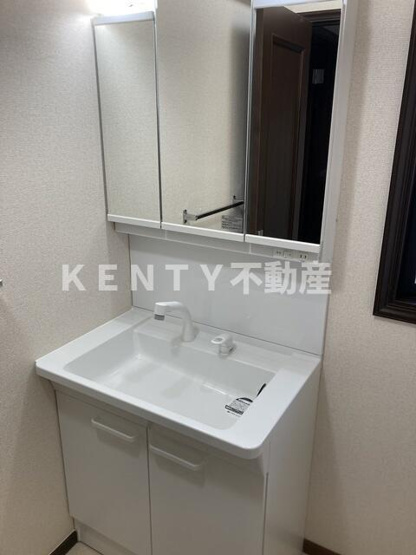 【洗面所】 | 北千束一丁目住宅 | 使いやすい洗面所です