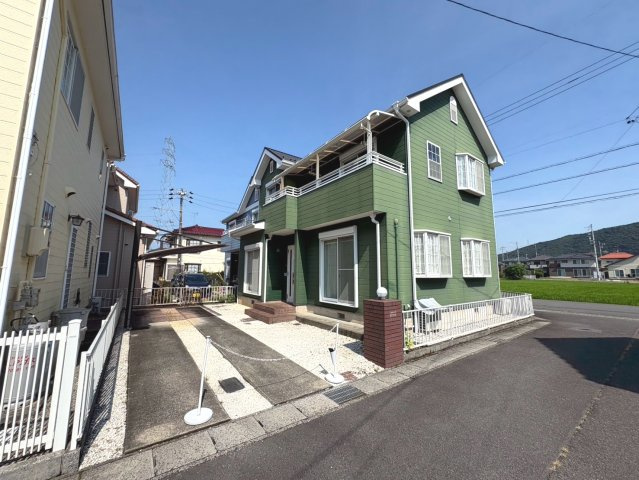 中古戸建　岐阜市小野町3丁目　平成8年築の駐車場