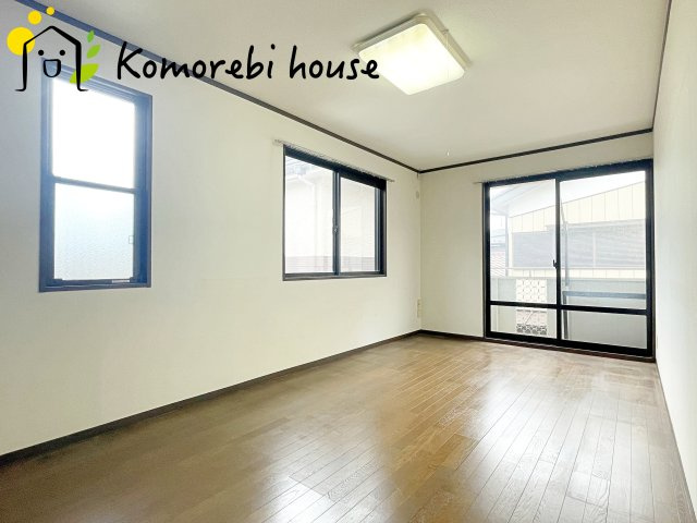 伊奈町小室　中古戸建の洋室|26.8.6　撮影済み