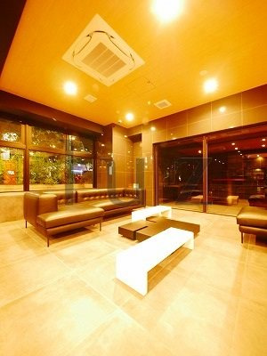 エステムプラザ横濱関内のロビー