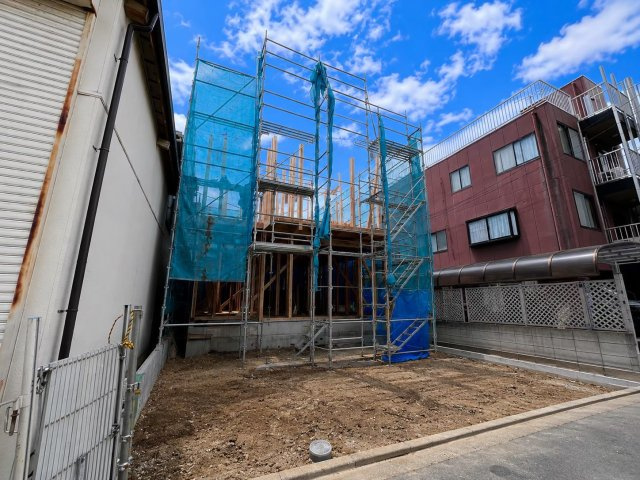 【仲介手数料無料】さいたま市桜区町谷の前面道路含む現地写真|駐車スペース並列２台確保しております！