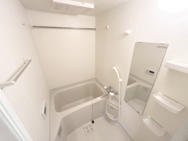 熊本市西区池田１丁目のアパートの浴室|バス