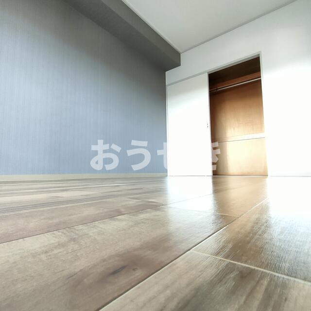 サンヴェール保土ヶ谷の居間・リビング|洋室６帖　退去前