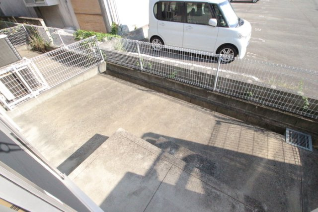 ソフィアの駐車場