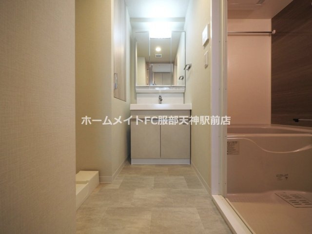 ミラージュパレス本町Departの洗面所