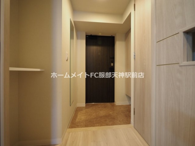 ミラージュパレス本町Departの玄関