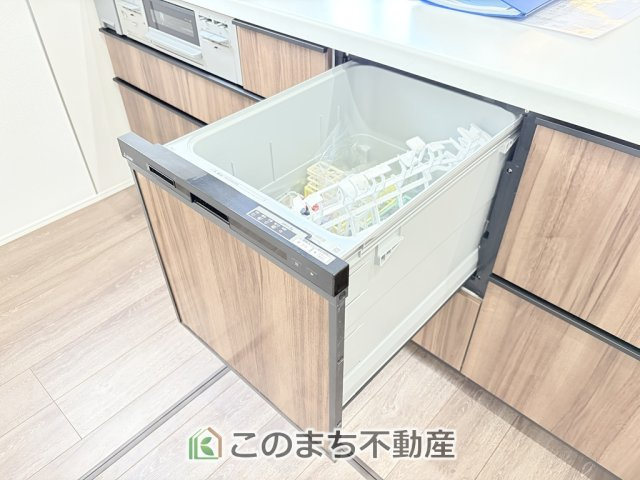 グラファーレ宇都宮市平松2期のキッチン|食洗器ございます。
