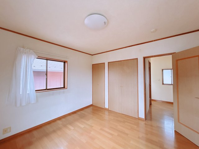 中古戸建　白河市みさか二丁目　みさか小・白河第二中の洋室|天井・壁クロス張替えを行う予定です。