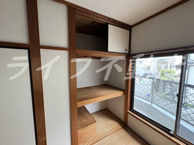 上四条町戸建の収納|小物を収納するのに便利です