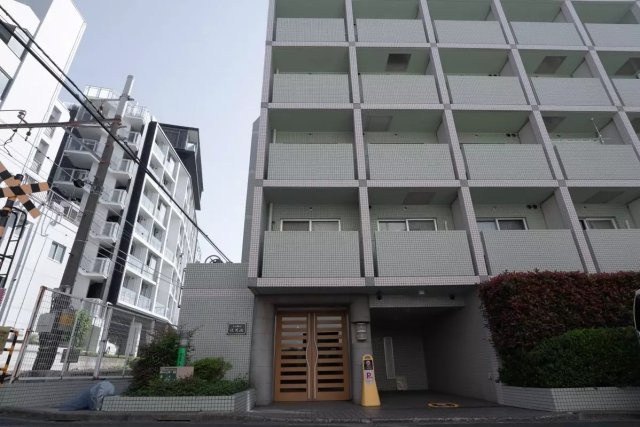 AP1214 ロアール洗足池 403の外観|



