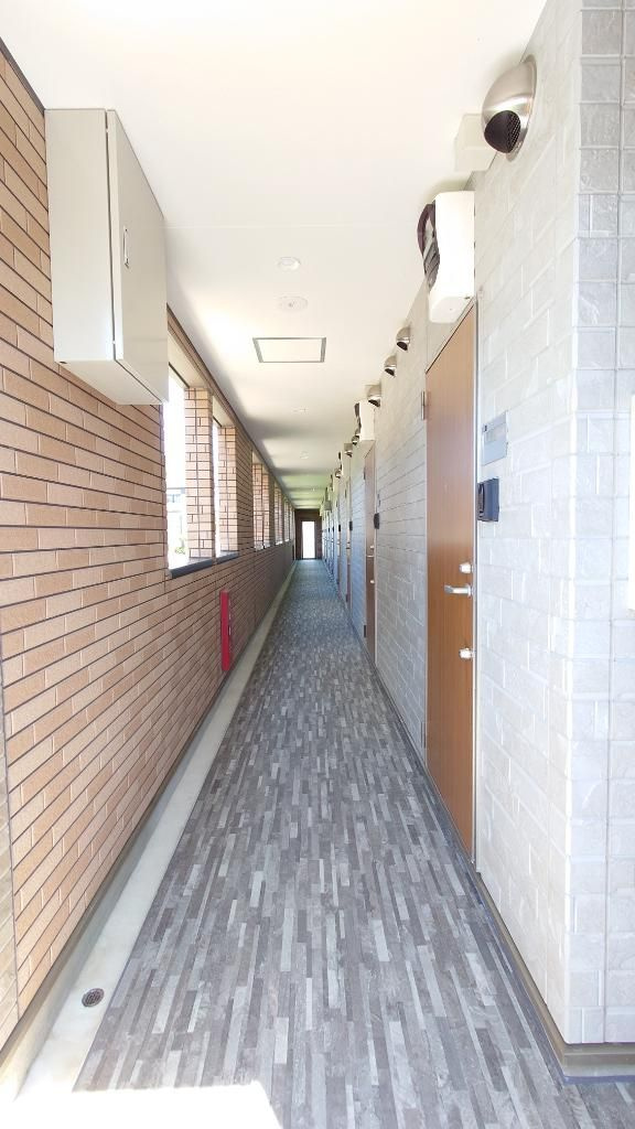 木更津市金田東４丁目のアパートのロビー