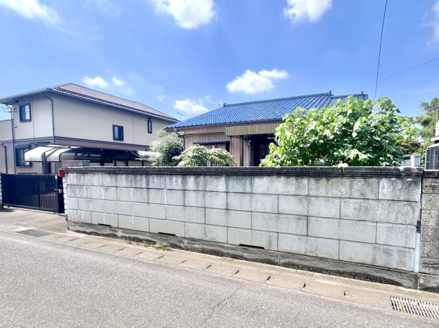【中古戸建】伊勢崎市赤堀今井町1丁目の外観|■外観｜閑静な住宅街で始める新しい暮らし♪開放的な毎日をあなたへ(^^♪