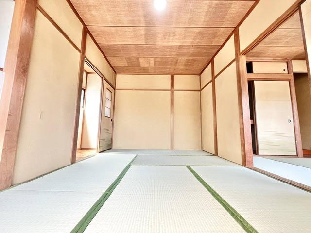 富田林市錦織南2丁目戸建の和室