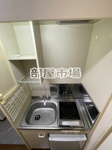 根本ビルのキッチン