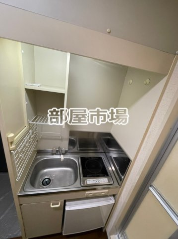 根本ビルのキッチン