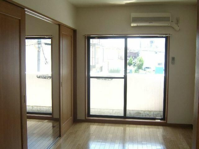 ファインクレスト八千代台の居間・リビング