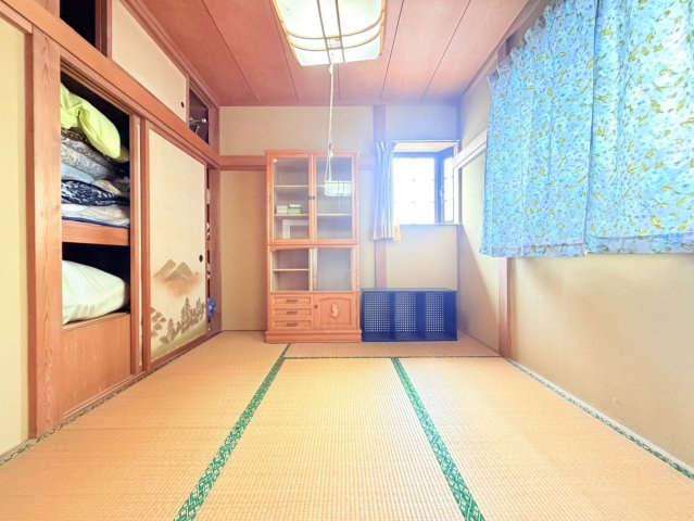 潮来市川尾中古物件の和室