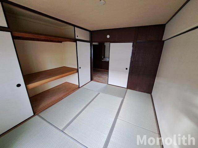 ビレッジハウス葛ノ葉7号の和室