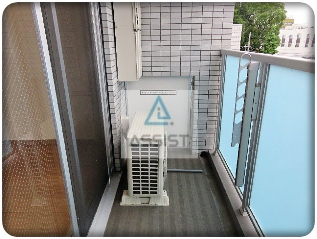 グランフォース中野富士見町のバルコニー|同間取別号室の写真です。
