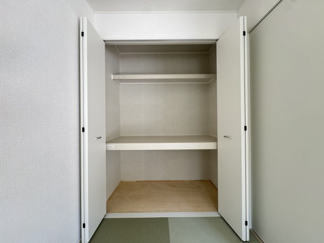 神戸市西区伊川谷町有瀬新築戸建５号棟の収納