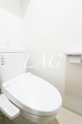 【トイレ】 | アンベリールマーロ北綾瀬Ｉ | トイレです。